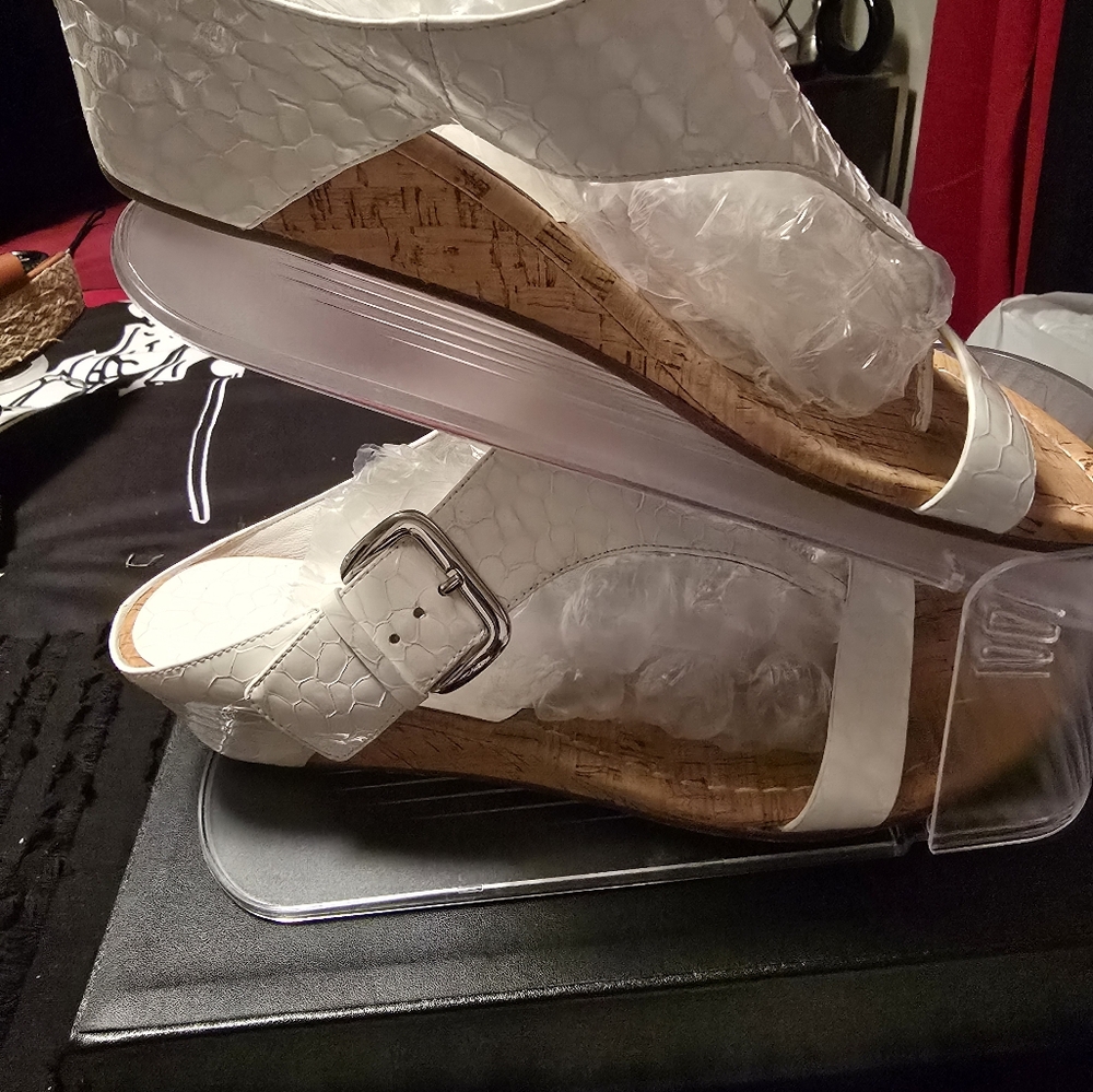 Donald J. Pliner White Sandals with Cork Wedge - Picture 3 of 4